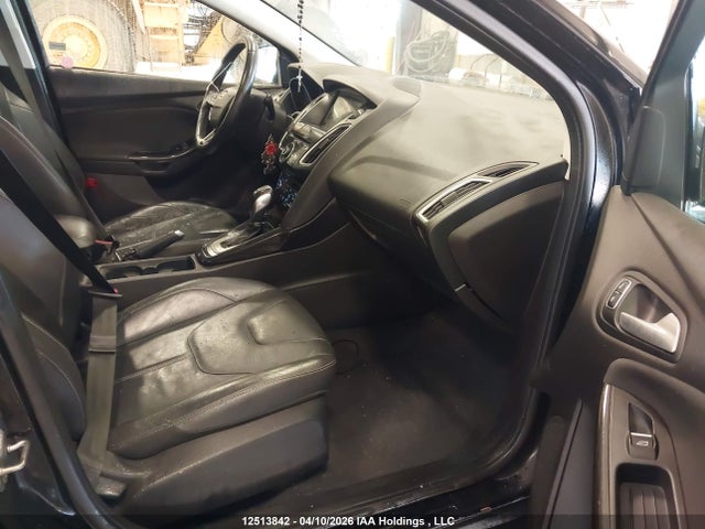 1FADP3N21GL346937 Ford Focus Titanium