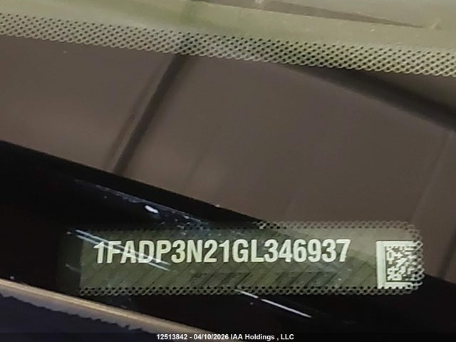 1FADP3N21GL346937 Ford Focus Titanium