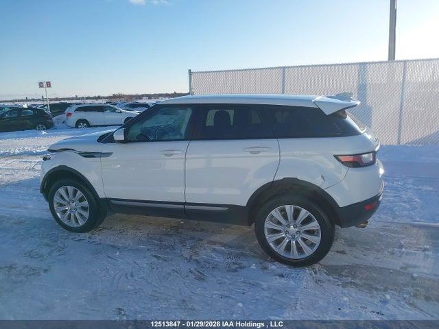 SALVP2BG2HH225615 Land Rover Range Rover Evoque Se