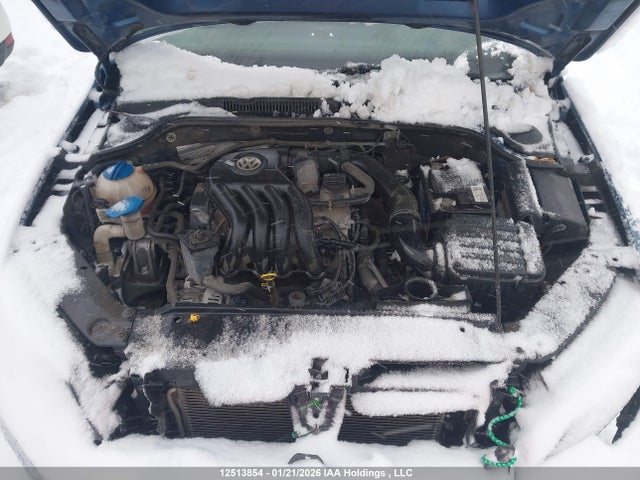 3VW2K7AJ8FM264573 Volkswagen Jetta 2.0l Trendline/2.0l Trendline+
