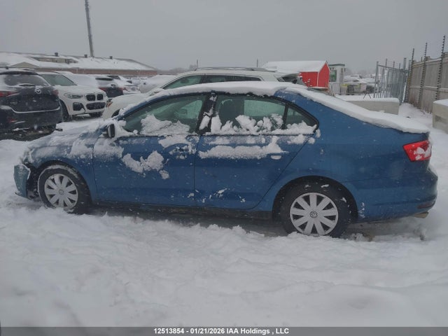 3VW2K7AJ8FM264573 Volkswagen Jetta 2.0l Trendline/2.0l Trendline+