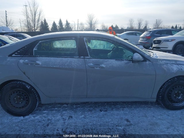 KMHLM4AG3MU186857 Hyundai Elantra