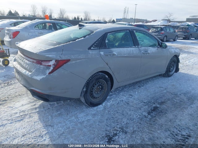KMHLM4AG3MU186857 Hyundai Elantra