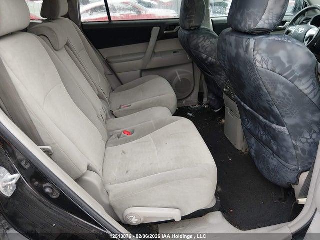 2012 Toyota Highlander Se მანქანა იყიდება აუქციონზე, vin: 5TDBK3EH7CS136047, აუქციონის ნომერი: 12513876