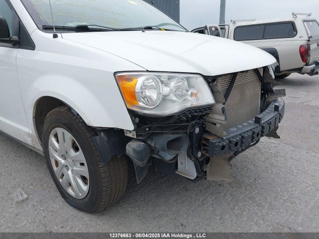 2C4RDGBG2JR302802 Dodge Grand Caravan