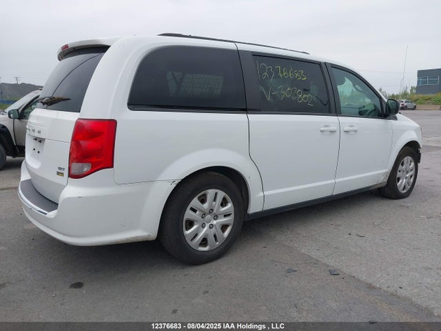 2C4RDGBG2JR302802 Dodge Grand Caravan