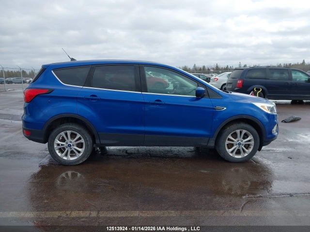 1FMCU9GD7KUB87209 Ford ESCAPE SE