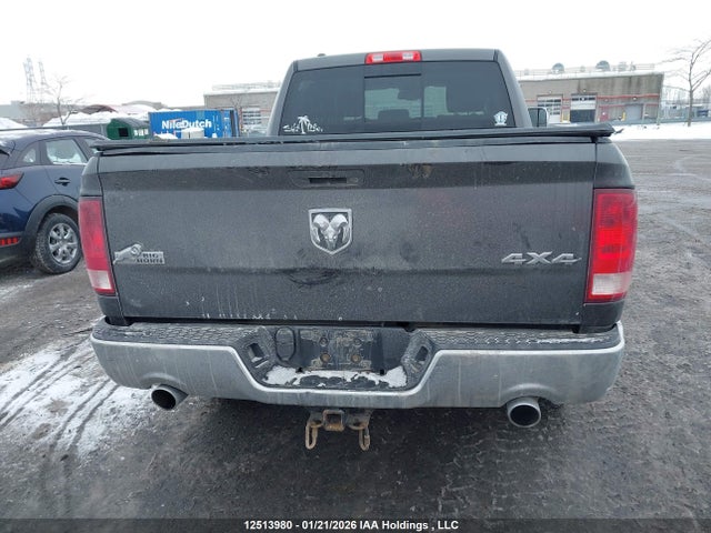 1C6RR7TM2FS686521 RAM 1500 Slt