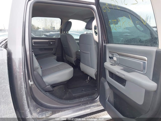 1C6RR7TM2FS686521 RAM 1500 Slt