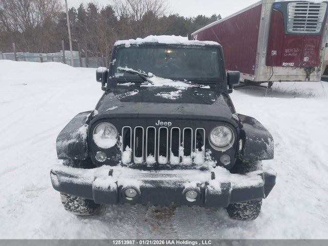 1C4BJWEGXGL114269 Jeep Wrangler Unlimited Sahara