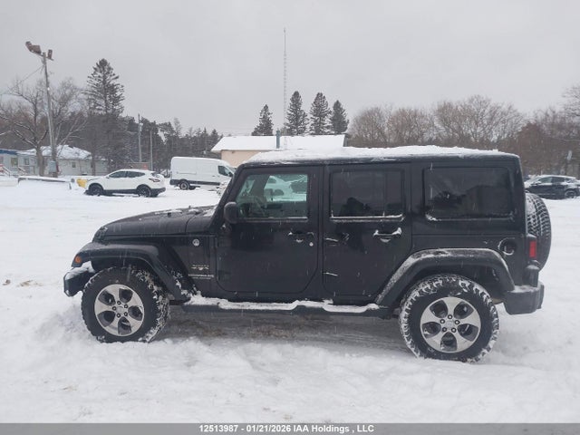 1C4BJWEGXGL114269 Jeep Wrangler Unlimited Sahara