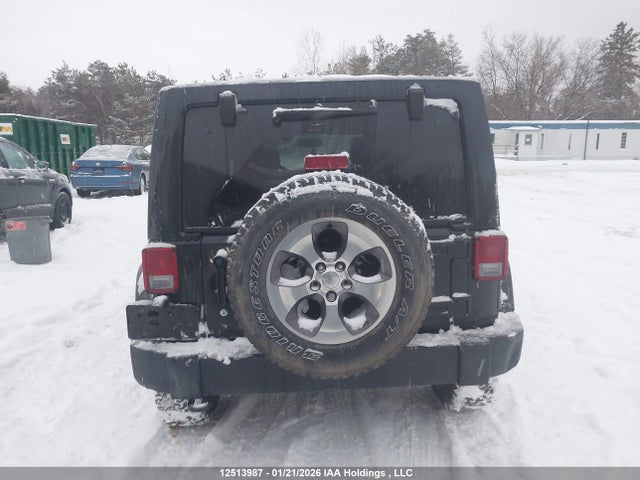 1C4BJWEGXGL114269 Jeep Wrangler Unlimited Sahara