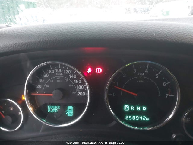 1C4BJWEGXGL114269 Jeep Wrangler Unlimited Sahara