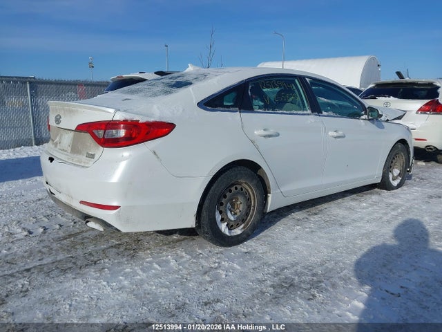 5NPE24AF8FH255873 Hyundai SONATA SE