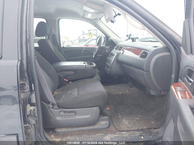 Aukcja sprzedaży 2011 Gmc Yukon Xl K1500 Sle, vin: 1GKS2HE35BR115605, numer aukcji: 12514028