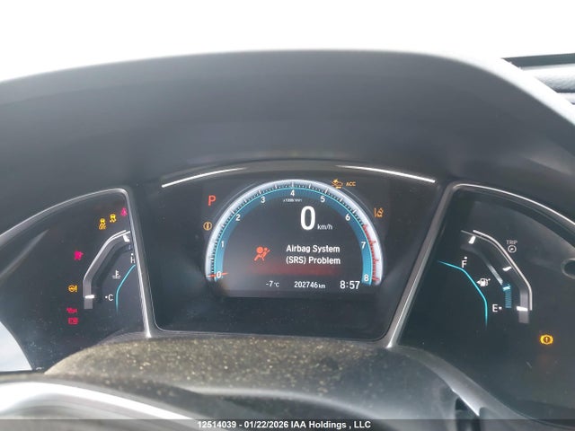 2HGFC1F90JH104371 Honda Civic Touring