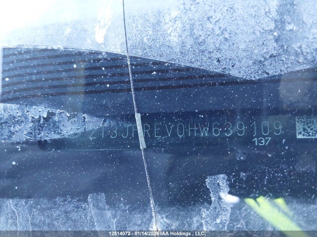 2T3JFREV0HW639109 Toyota RAV4 SE