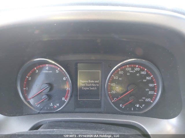 2T3JFREV0HW639109 Toyota RAV4 SE