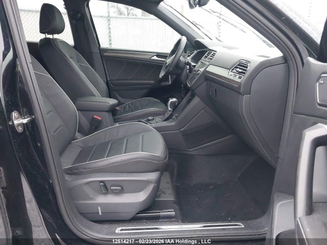 3VV4B7AX0RM081609 Volkswagen Tiguan Sel R-line Black