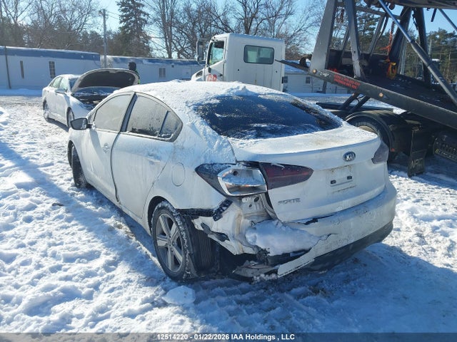 3KPFL4A72JE280131 KIA Forte