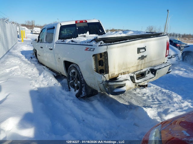 3GCUKSEC5JG521089 Chevrolet Silverado 1500 2lz