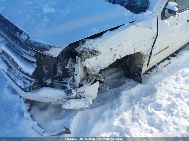 3GCUKSEC5JG521089 Chevrolet Silverado 1500 2lz