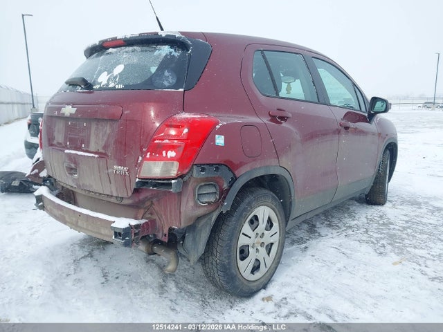 3GNCJKEB2EL216269 Chevrolet TRAX LS
