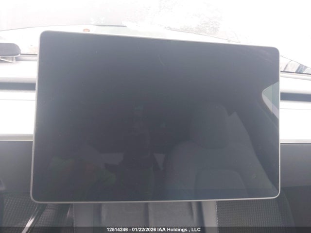 7SAYGDEE1RF100135 Tesla Model Y Long Range