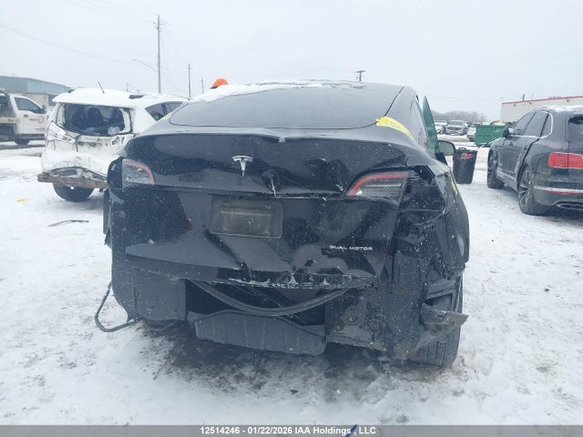 7SAYGDEE1RF100135 Tesla Model Y Long Range