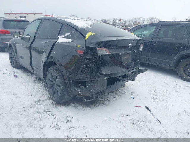 7SAYGDEE1RF100135 Tesla Model Y Long Range