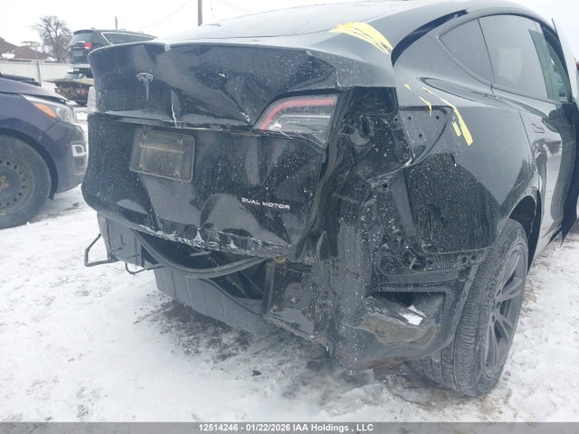 7SAYGDEE1RF100135 Tesla Model Y Long Range