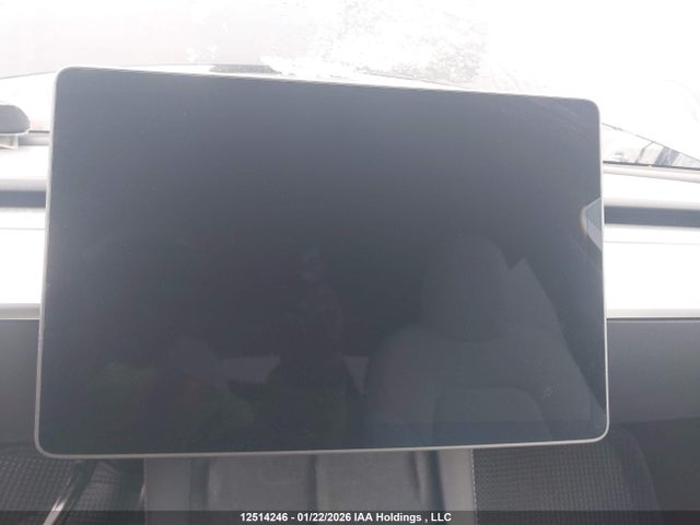 7SAYGDEE1RF100135 Tesla Model Y Long Range