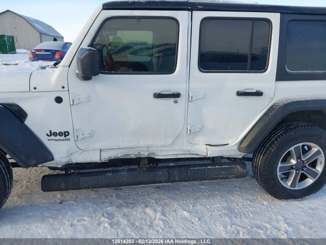 1C4HJXDG9NW209449 Jeep Wrangler Unlimited Sport Altitude