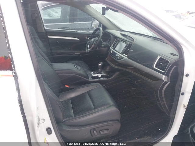5TDJZRFH9HS511467 Toyota Highlander
