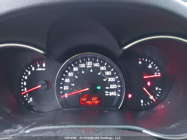 5XYKTDA73EG433381 KIA Sorento Lx V6
