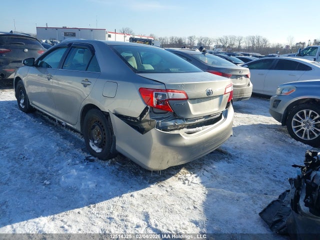 12514325 :رقم المزاد ، 4T1BF1FK9EU409874 vin ، 2014 Toyota Camry Le مزاد بيع