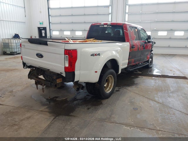 1FT8W3DT7HED88771 Ford F-350 Xlt