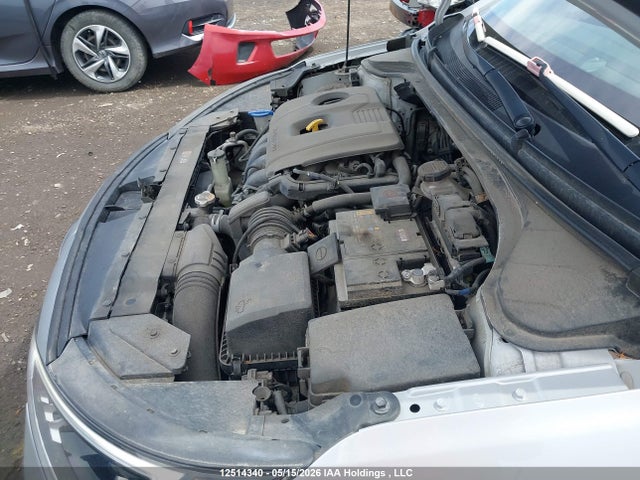 2020 Hyundai Elantra Preferred With Sun And Safety Package Auto Ivt მანქანა იყიდება აუქციონზე, vin: KMHD84LF3LU086687, აუქციონის ნომერი: 12514340