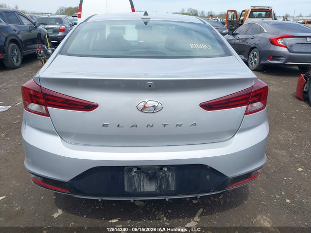 2020 Hyundai Elantra Preferred With Sun And Safety Package Auto Ivt მანქანა იყიდება აუქციონზე, vin: KMHD84LF3LU086687, აუქციონის ნომერი: 12514340
