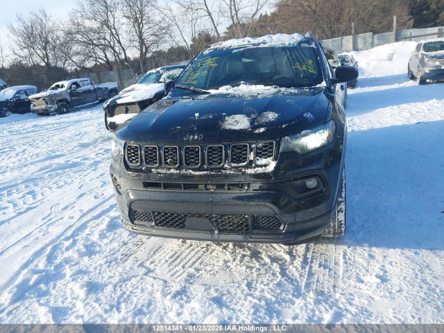 12514341 :رقم المزاد ، 3C4NJDFN4ST618425 vin ، 2025 Jeep Compass Latitude Lux مزاد بيع
