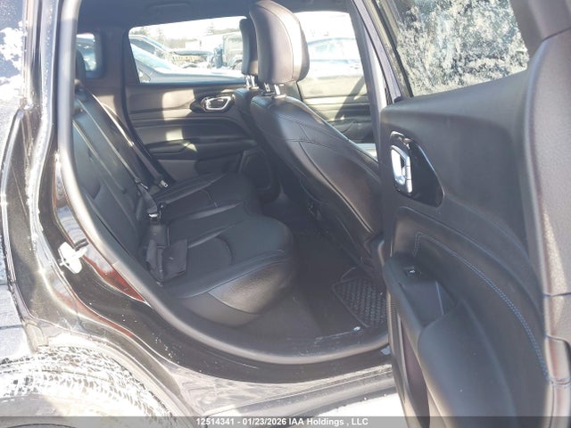 12514341 :رقم المزاد ، 3C4NJDFN4ST618425 vin ، 2025 Jeep Compass Latitude Lux مزاد بيع