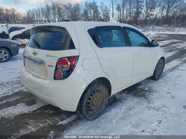 1G1JC6SB0G4156712 Chevrolet SONIC LT