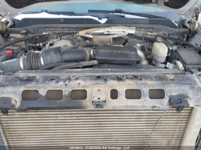 1GT12TEY7JF125204 GMC Sierra K2500 Slt