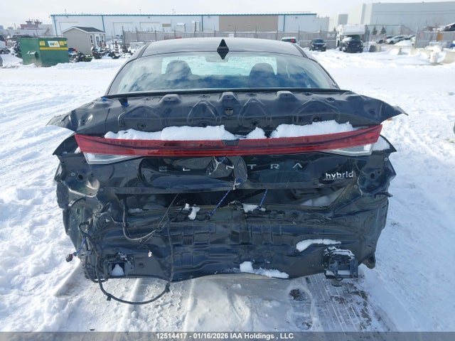 KMHLN4AJ8PU071071 Hyundai Elantra Hybrid Luxury