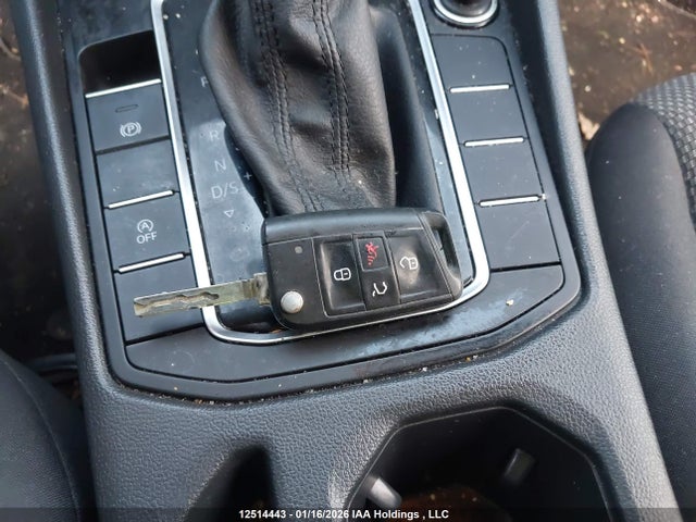 3VWC57BUXKM019174 Volkswagen Jetta S/se/r-line