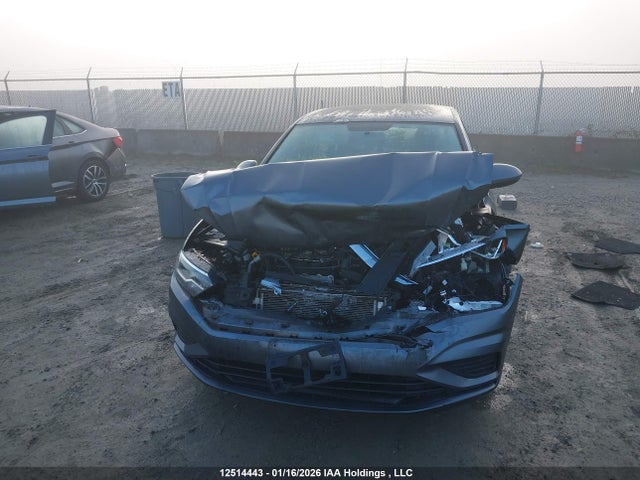3VWC57BUXKM019174 Volkswagen Jetta S/se/r-line