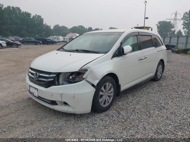 Honda Odyssey 2015 5FNRL5H47FB512786 Image 2
