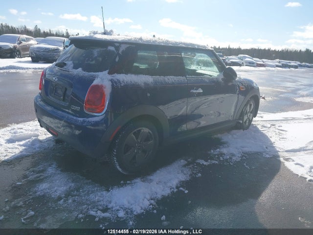 WMWXP5C59G3B15199 Mini Cooper