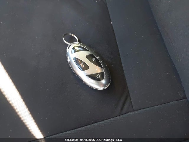 KMHLM4DG2RU729702 Hyundai ELANTRA SEL