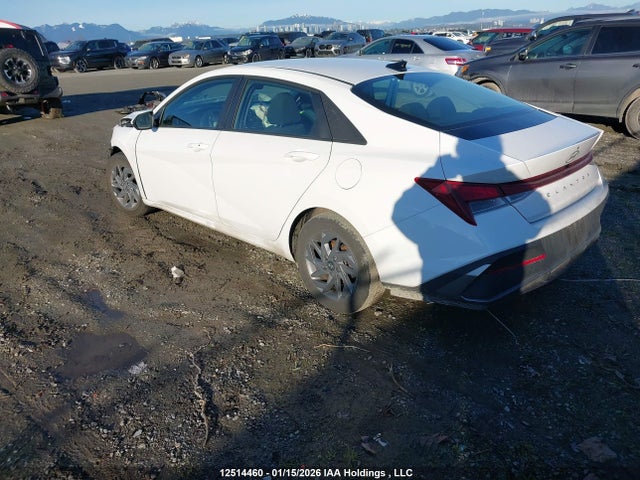 KMHLM4DG2RU729702 Hyundai ELANTRA SEL